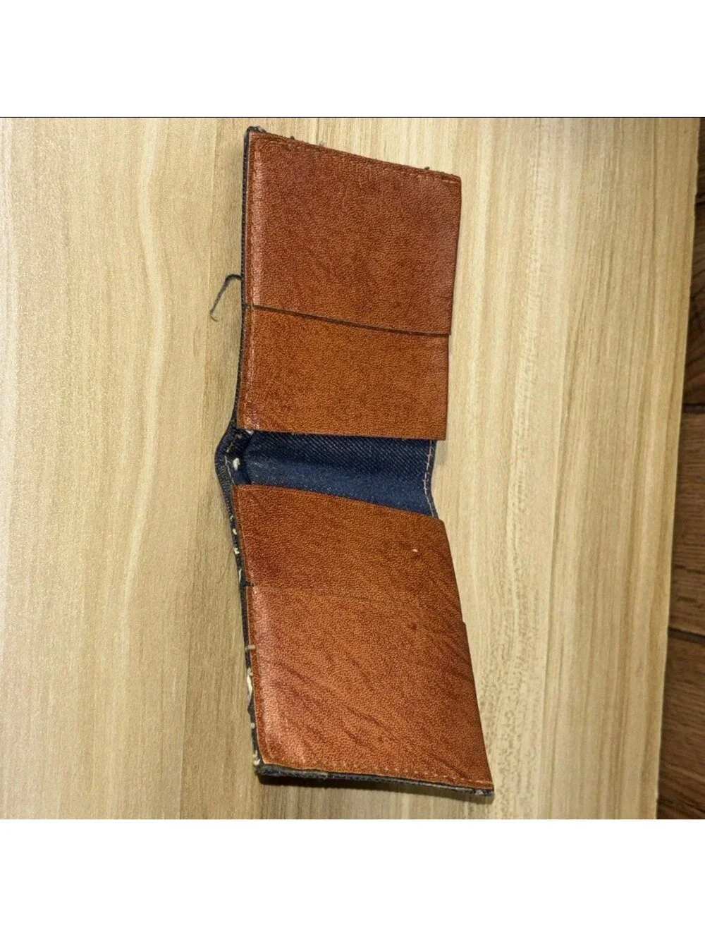 Vintage Levi’s Denim Wallet Bifold Men’s Single-Stitched Leather Interior & Tab
